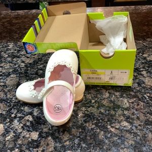 New TKS White Girl’s Shoes, Size 6